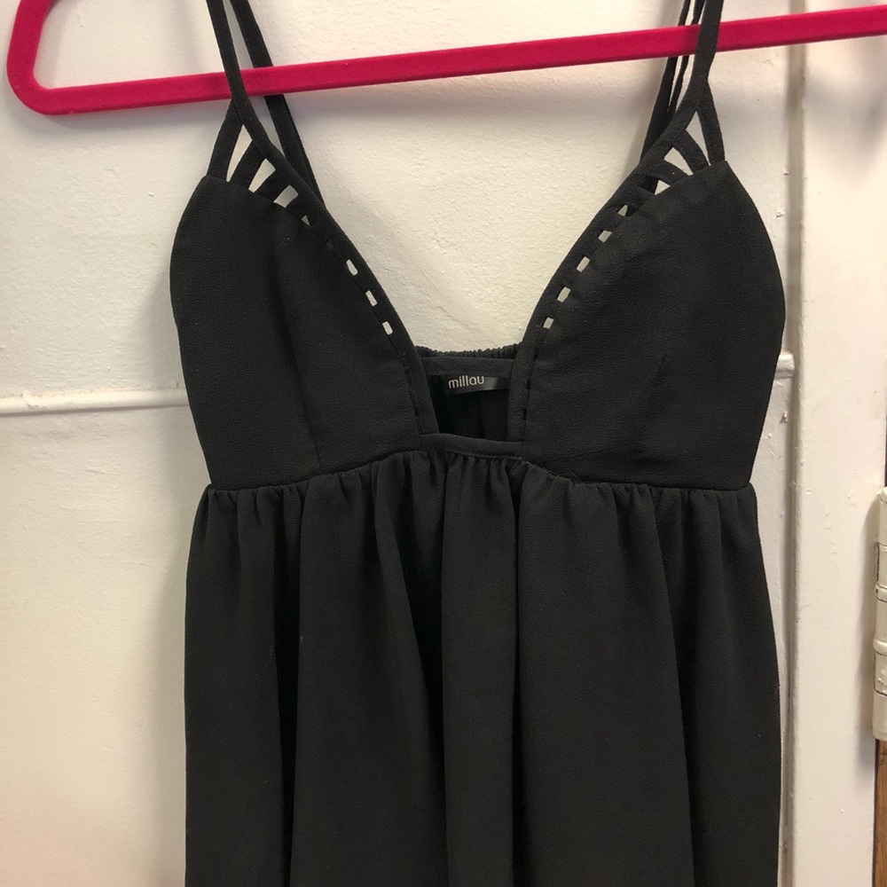 Black flow shirt